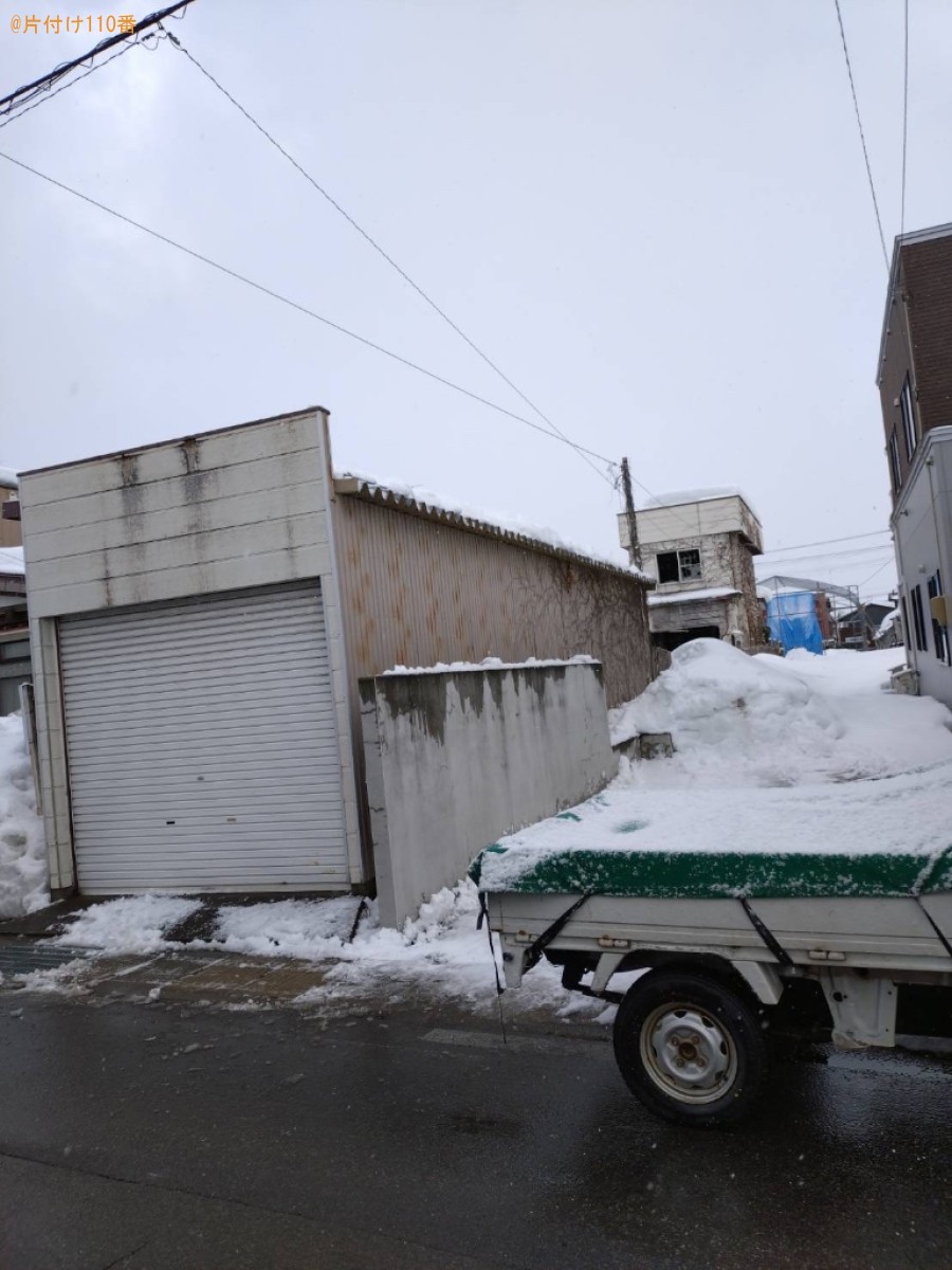 敷地内のガレージの屋根の雪下ろし作業ご依頼　お客様の声